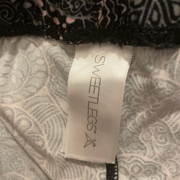 Sweetlegs leggings 2 pair bundle *OS fits most - Picture 6 of 6